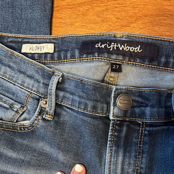 DRIFTWOOD Skinny Jeans with Vintage Fades - Picture 2 of 7